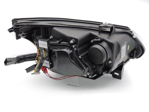 Frontlykter BMW E60/E61 03-04 Xenon D2S Angel Eyes Svart LED Blinklys – bilde 2 av 3