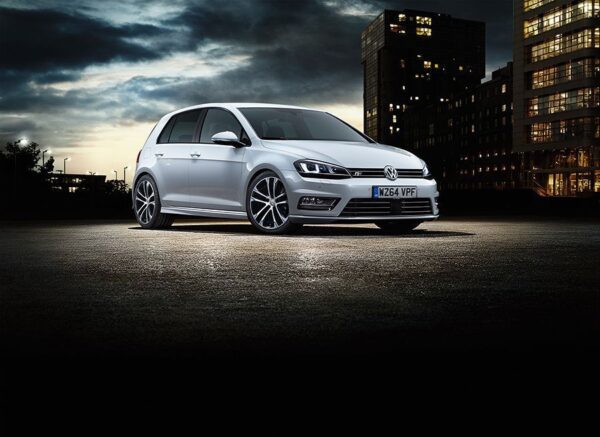 Sideskjørt VW Golf 7 13-17 Sport – bilde 2 av 4