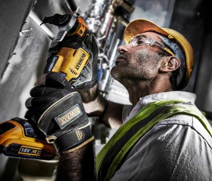 DeWALT DCS355M2 Multiverktøy 18V 2x4Ah - Bilde 7