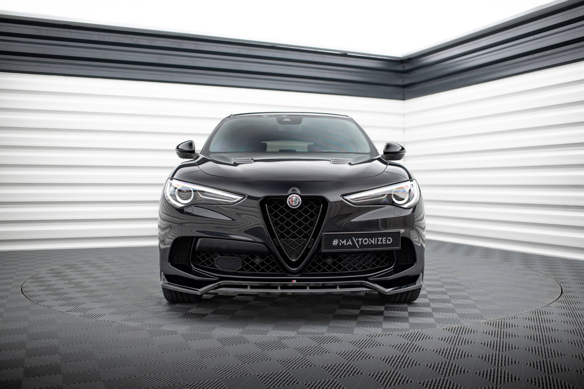Frontleppe Alfa Romeo Stelvio Quadrifoglio Mk1 - Bilde 2