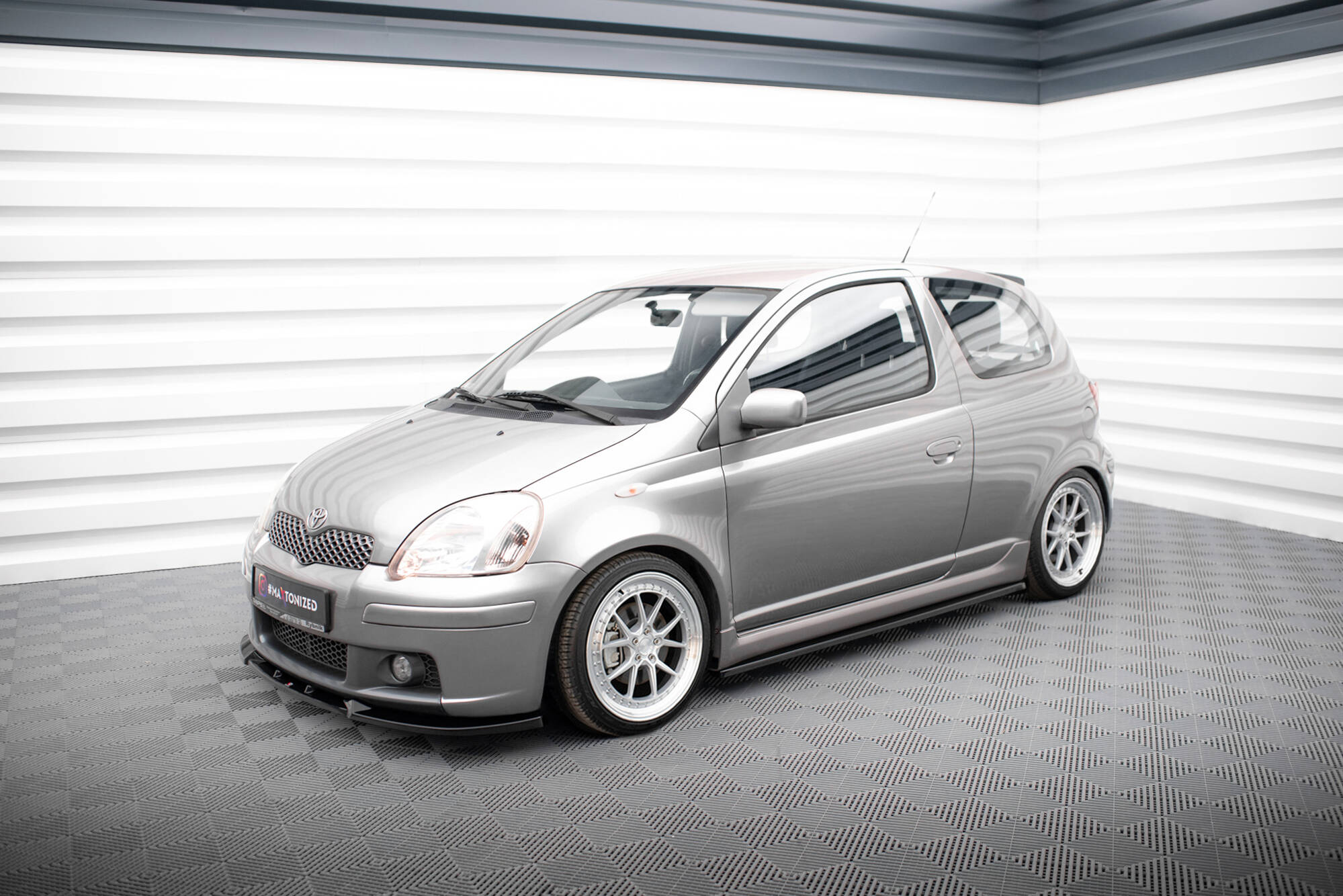 Frontleppe Toyota Yaris T-Sport Mk1 Facelift - Bilde 2