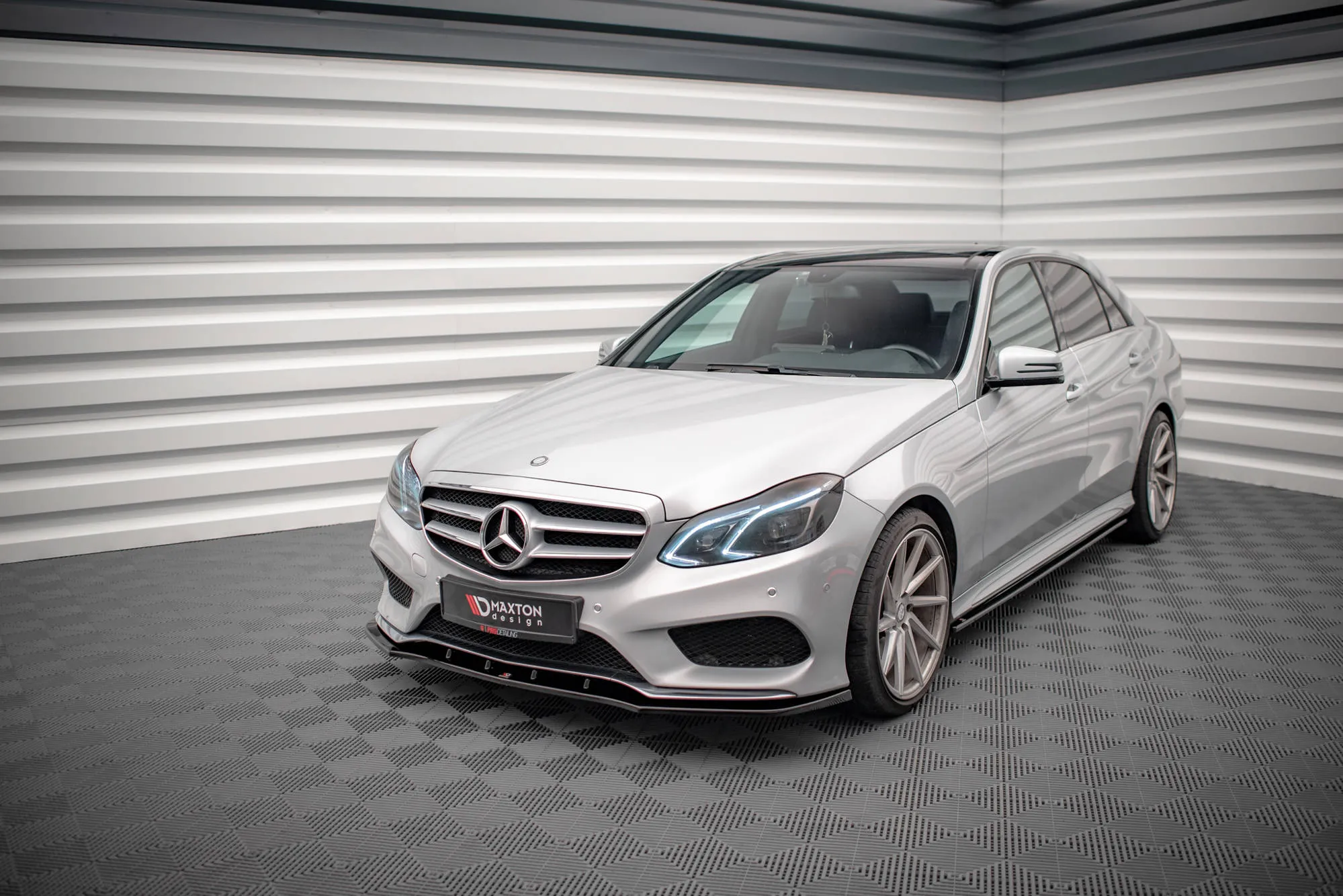 Frontleppe V.1 Mercedes-Benz E AMG-Line Sedan W212 Facelift