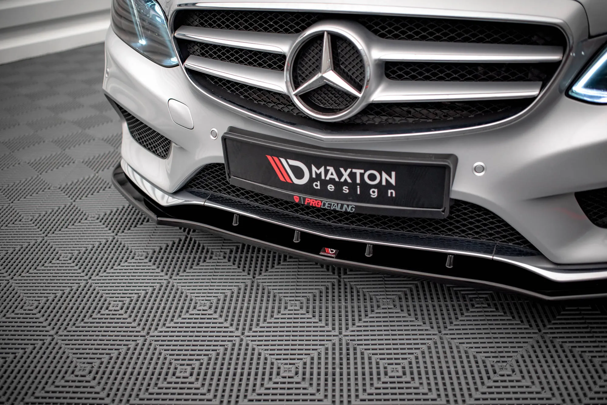 Frontleppe V.1 Mercedes-Benz E AMG-Line Sedan W212 Facelift - Bilde 3