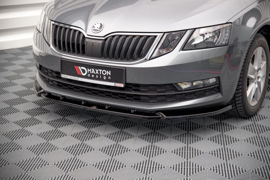 Frontleppe Skoda Octavia Mk3 Facelift V.1 – bilde 1 av 4
