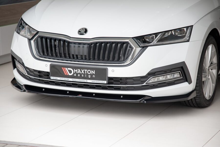 Frontleppe Skoda Octavia Mk4 V.1 – bilde 1 av 7