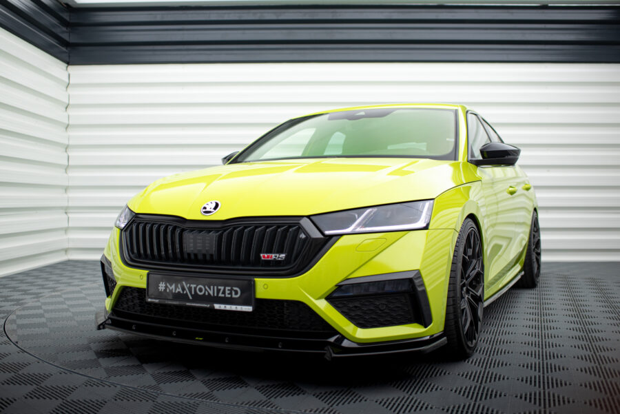 Frontleppe Skoda Octavia RS Mk4 V.1 – bilde 1 av 5