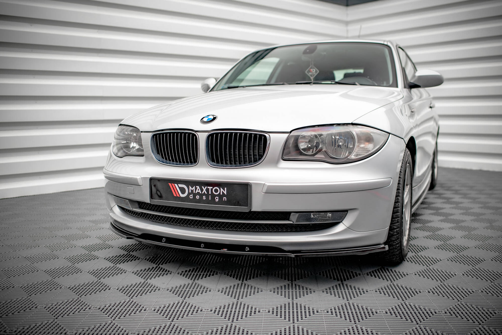 Frontleppe V.2 BMW 1 E81 Facelift
