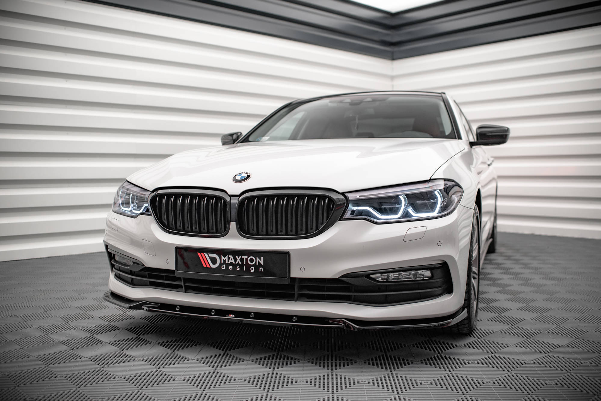 Frontleppe V.2 BMW 5 G30 / G31