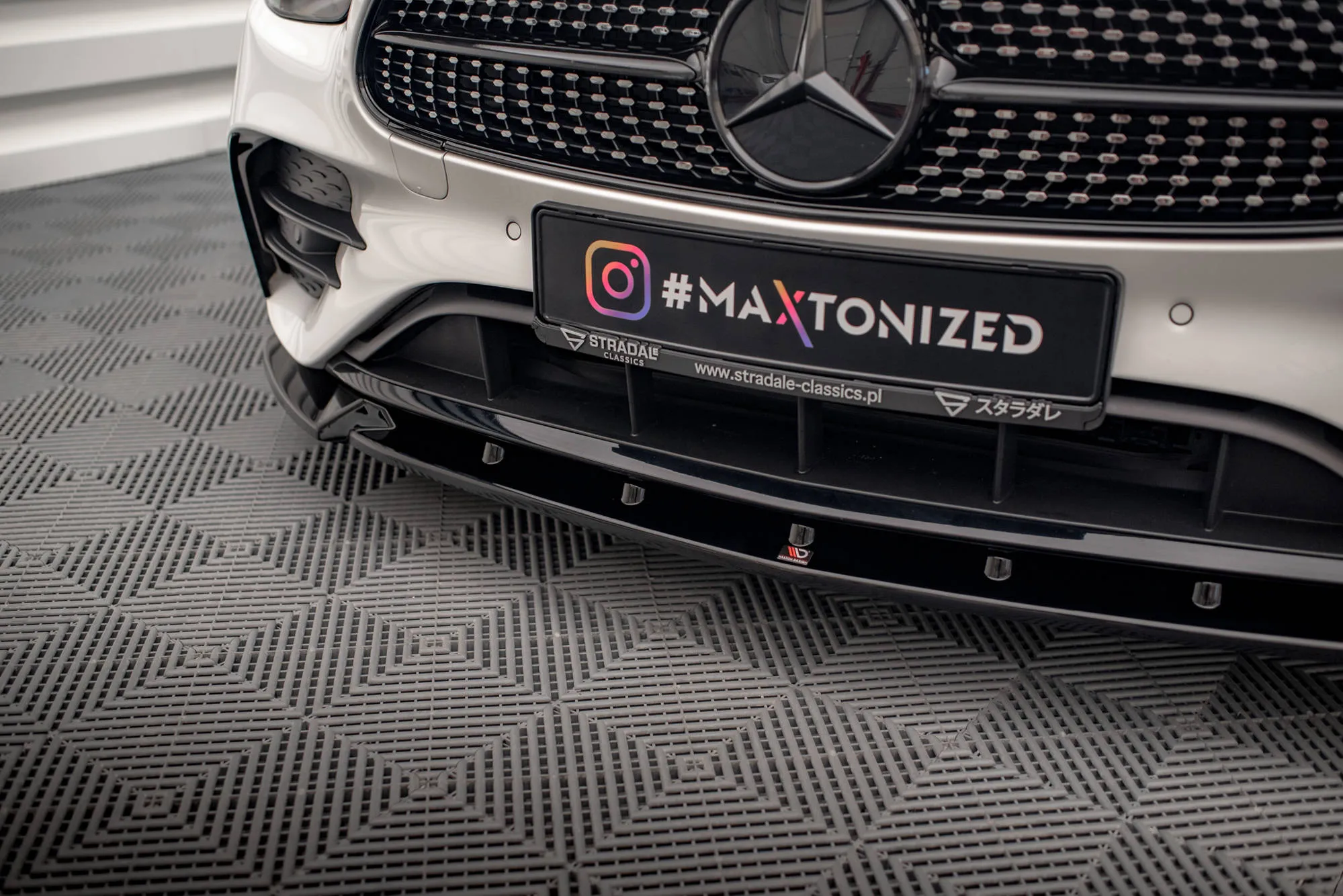 Frontleppe V.2 Mercedes-Benz E AMG-Line W213 Facelift - Bilde 3