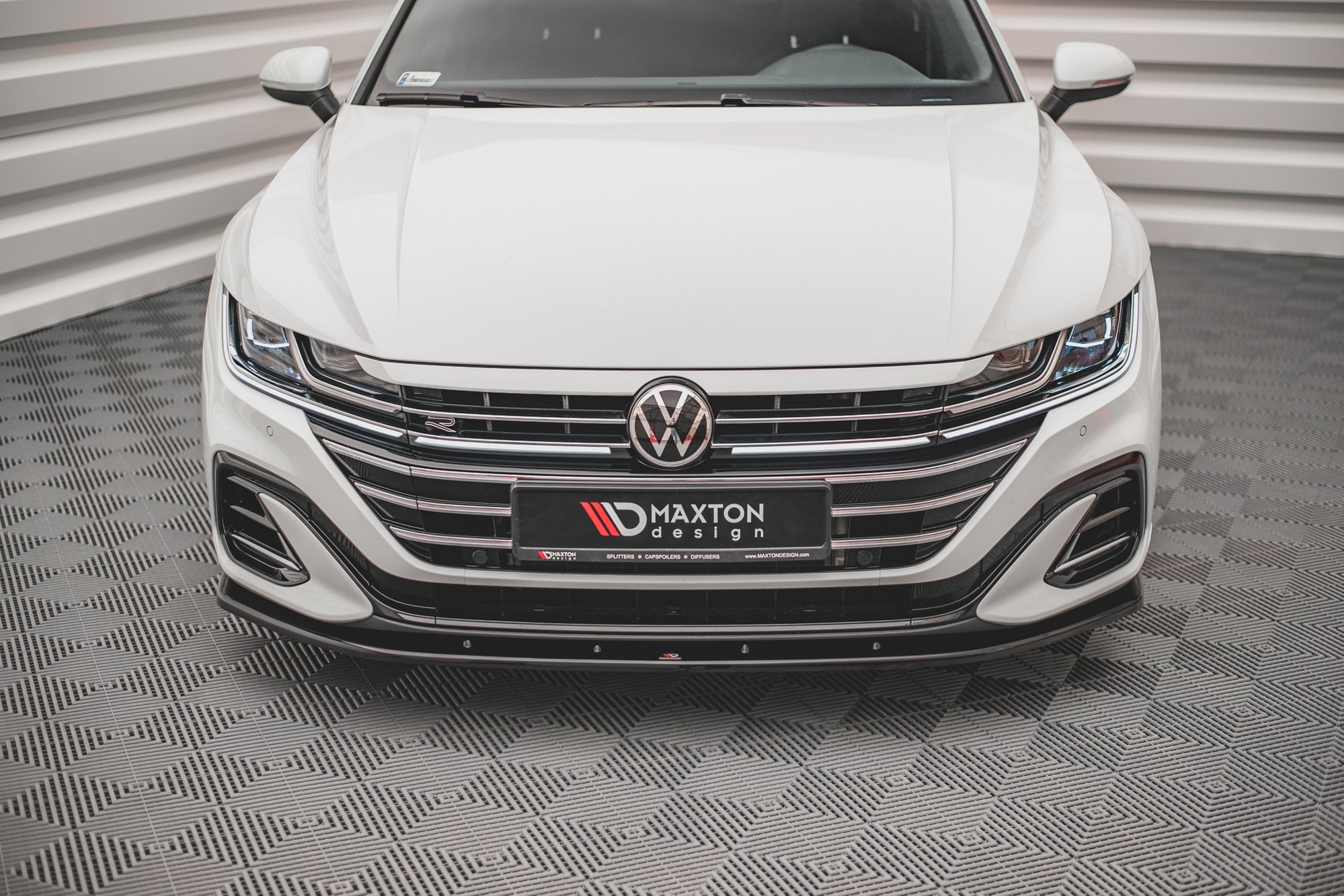 Frontleppe V.2 Volkswagen Arteon R-Line Facelift - Bilde 2