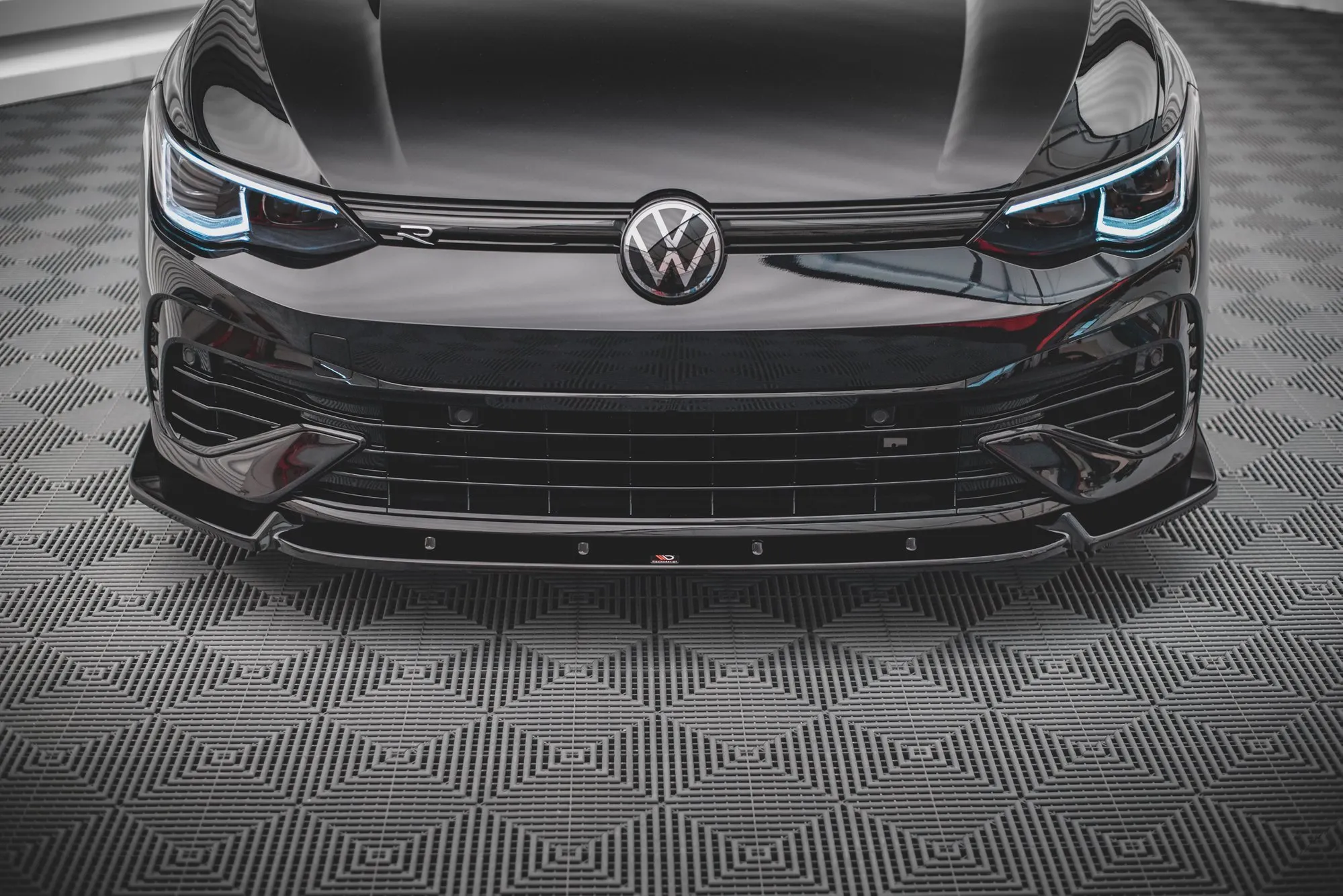 Frontleppe V.2 Volkswagen Golf R Mk8 - Bilde 2