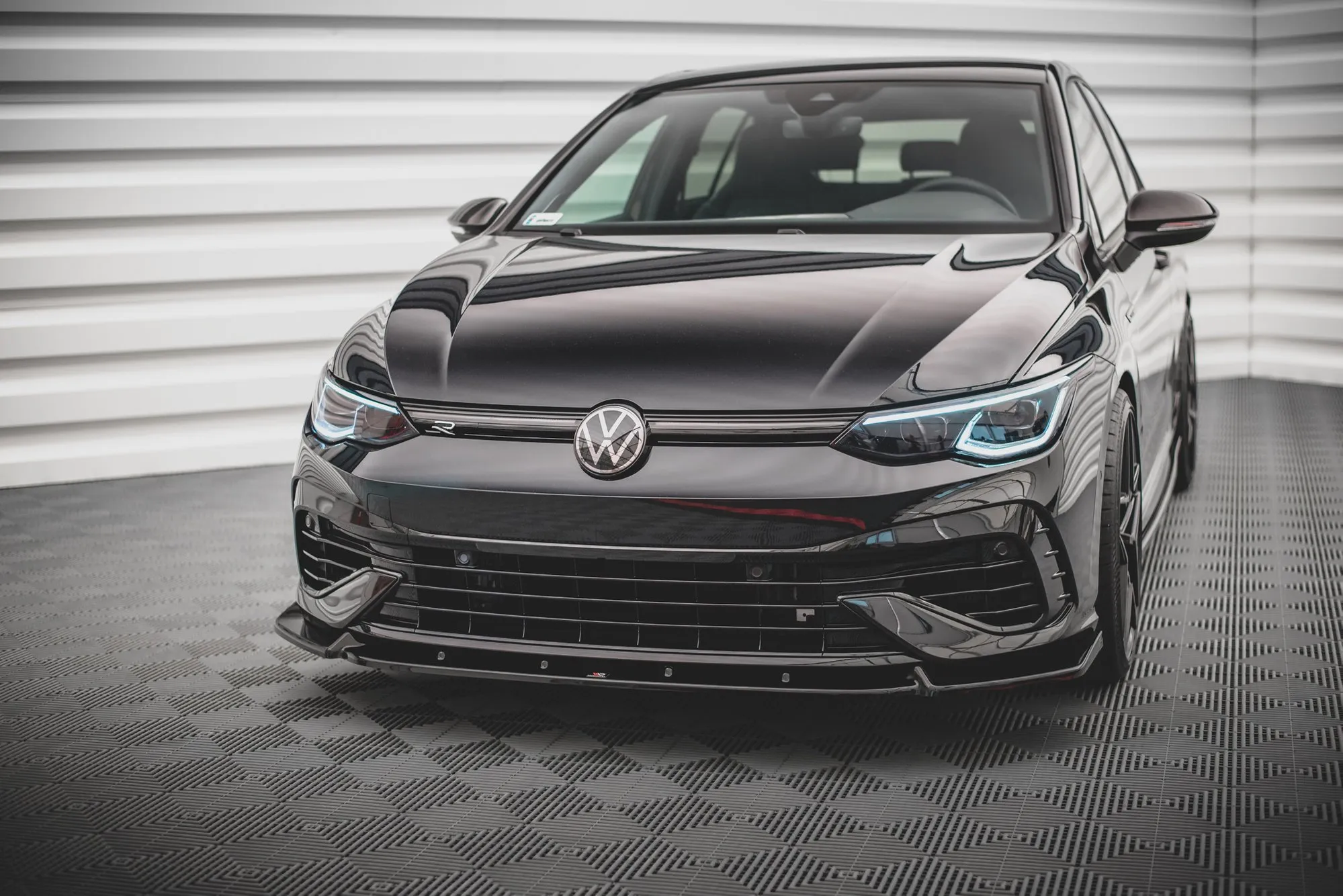 Frontleppe V.2 Volkswagen Golf R Mk8