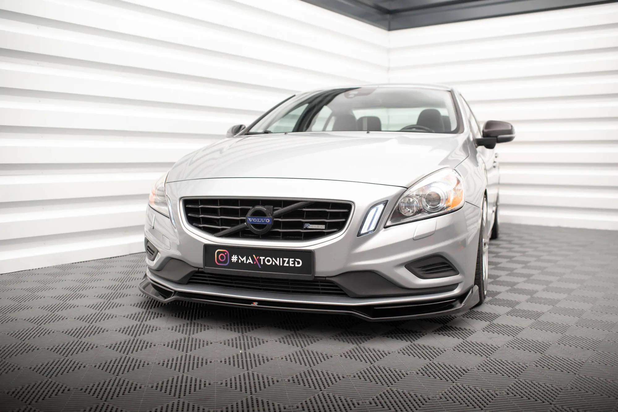 Frontleppe V.2 Volvo S60 R-Design Mk2