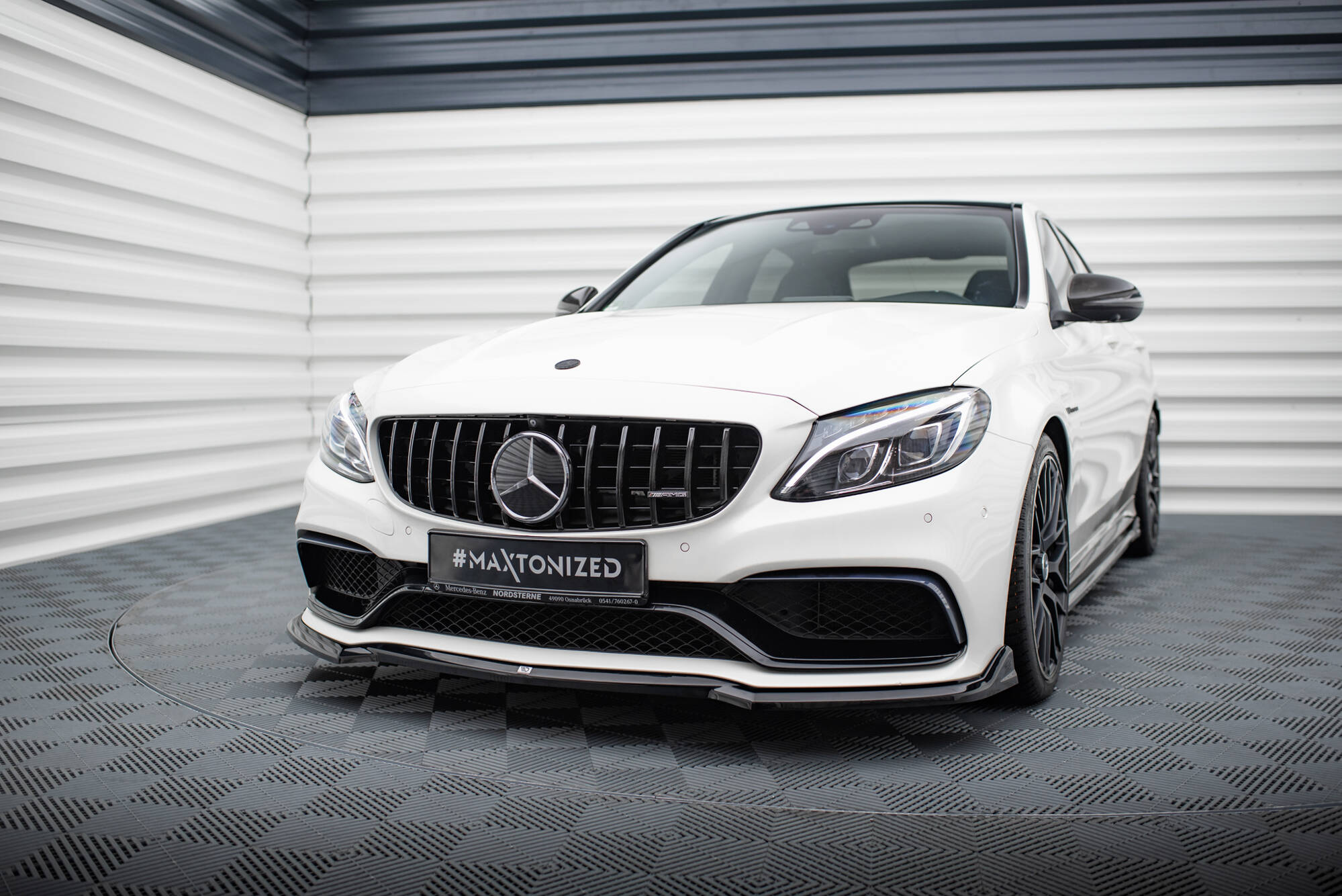 Frontleppe V.3 Mercedes-AMG C63 Sedan / Estate W205 / S205