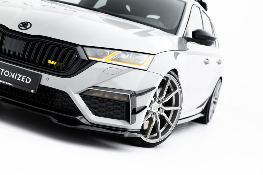Frontleppe Skoda Octavia RS Mk4 V.4 – bilde 5 av 8