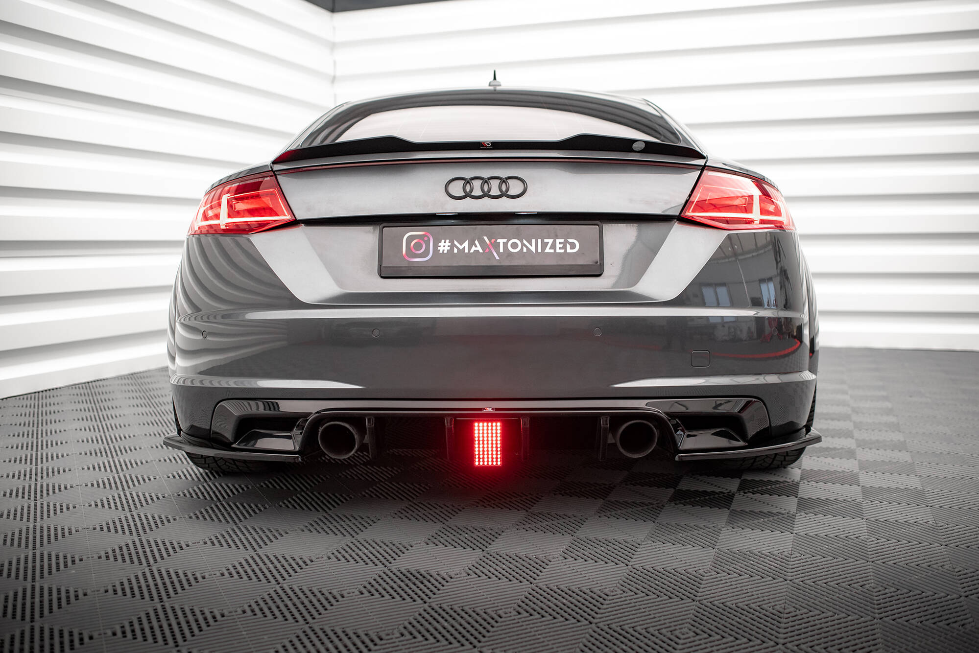 LED-lys Stop Audi TT S-Line 8S - Bilde 5