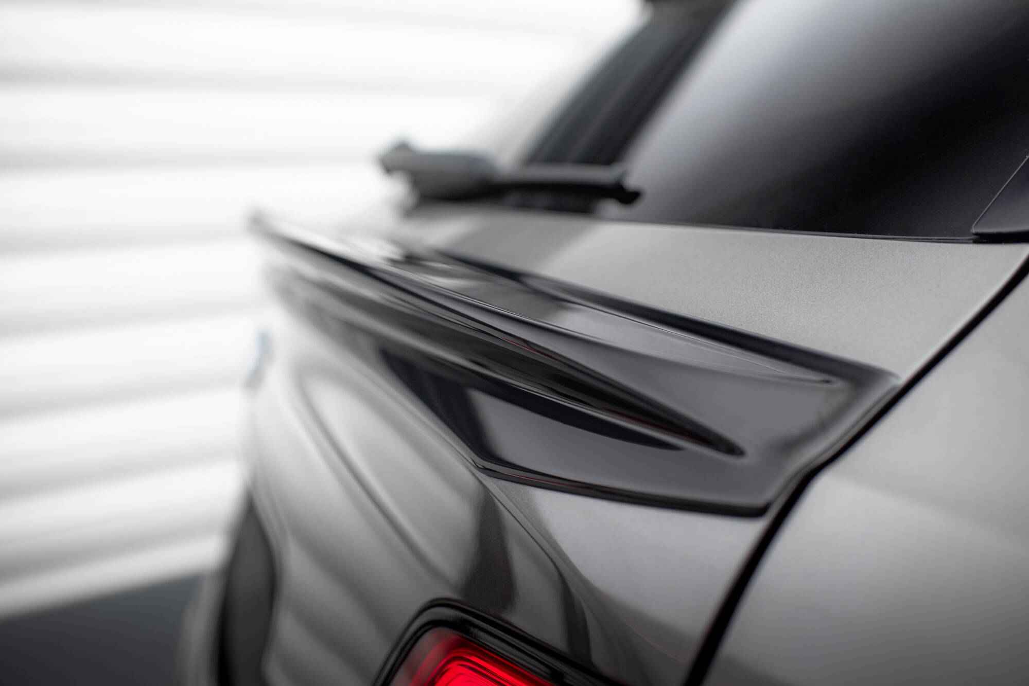 Nedre spoiler 3D Bentley Bentayga Mk1 - Bilde 2