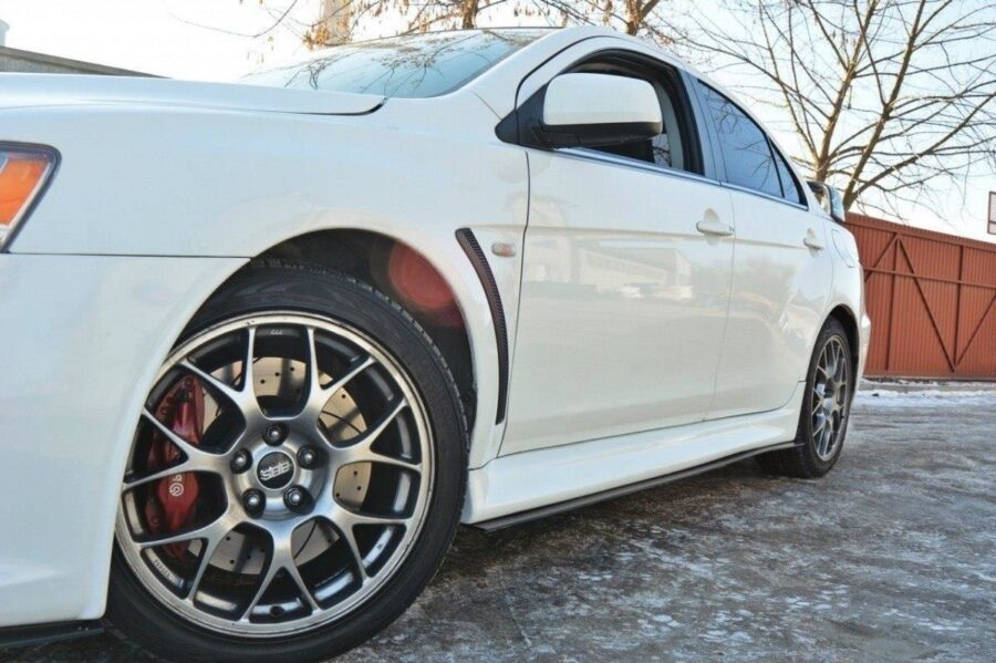Sideskjørt Racing Mitsubishi Lancer Evo X – bilde 1 av 6