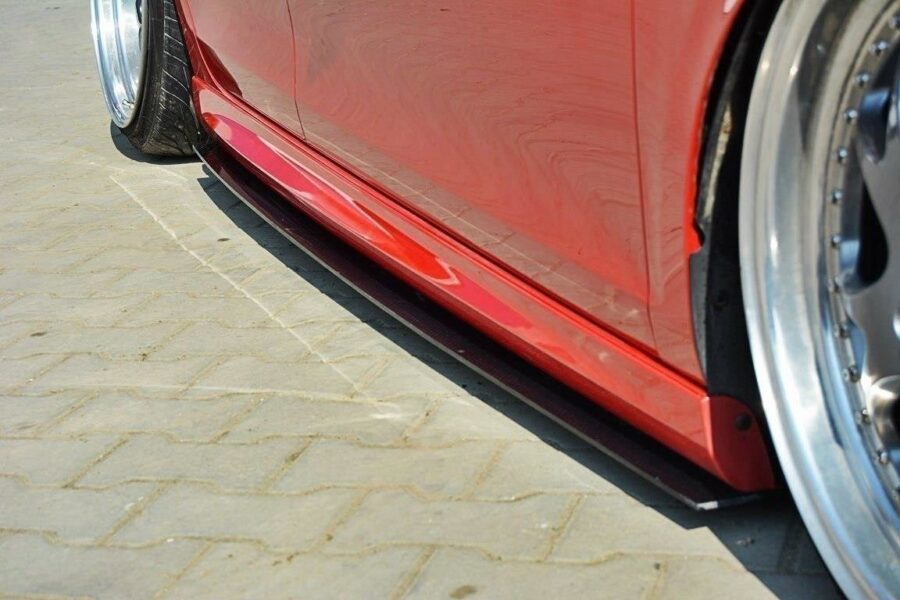 Sideskjørt Racing Volkswagen Golf GTI 35th / R20 Mk6 – bilde 1 av 3