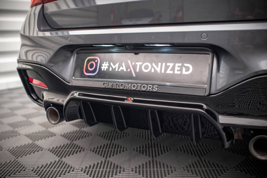 REAR VALANCE Bmw 1 F20/ F21 Facelift M-Power – bilde 6 av 8