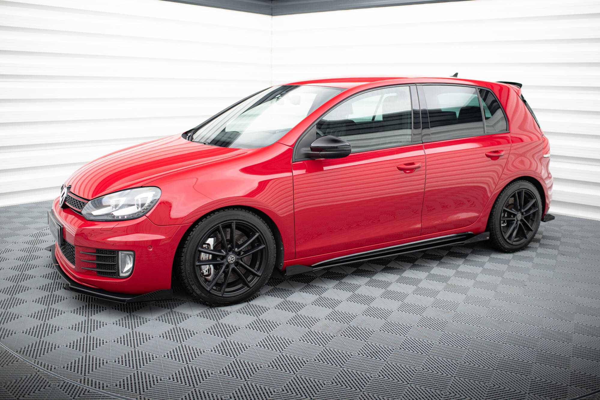 Sideskjørt Street Pro Med Flaps Volkswagen Golf GTI MK6 - Bilde 2