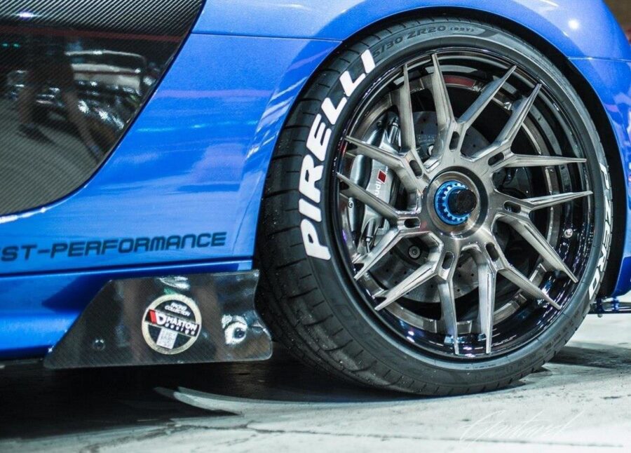 Sideskjørt Racing AUDI R8 MK2 – bilde 3 av 4