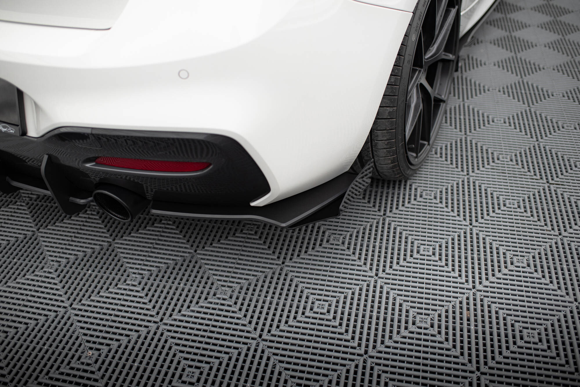 Bakre Flaps BMW 1 F20 M-Pack Facelift / M140i - Bilde 3