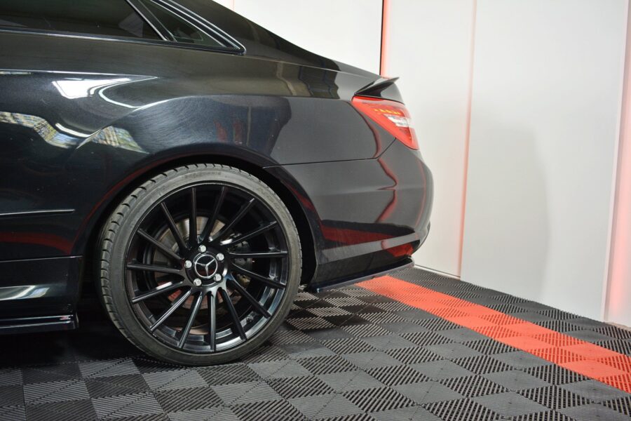 Bakre Flaps Mercedes-Benz E-Class W207 Coupe AMG-Line – bilde 2 av 6