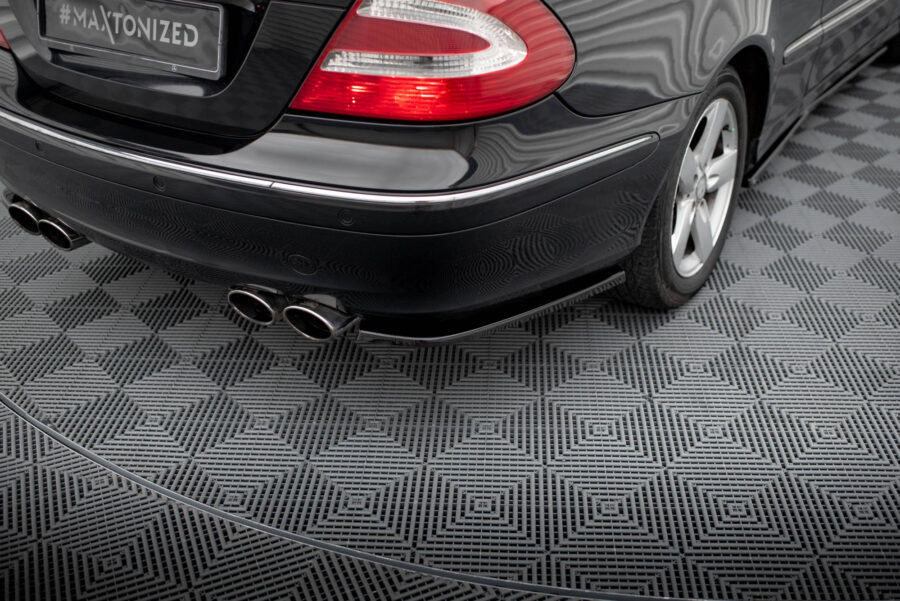 Bakre Flaps V.1 Mercedes-Benz CLK W209 – bilde 1 av 5