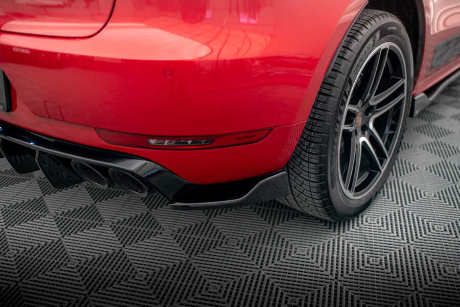 Bakre Flaps V.2 Porsche Macan GTS / Sport Design Mk1 Facelift – bilde 1 av 5