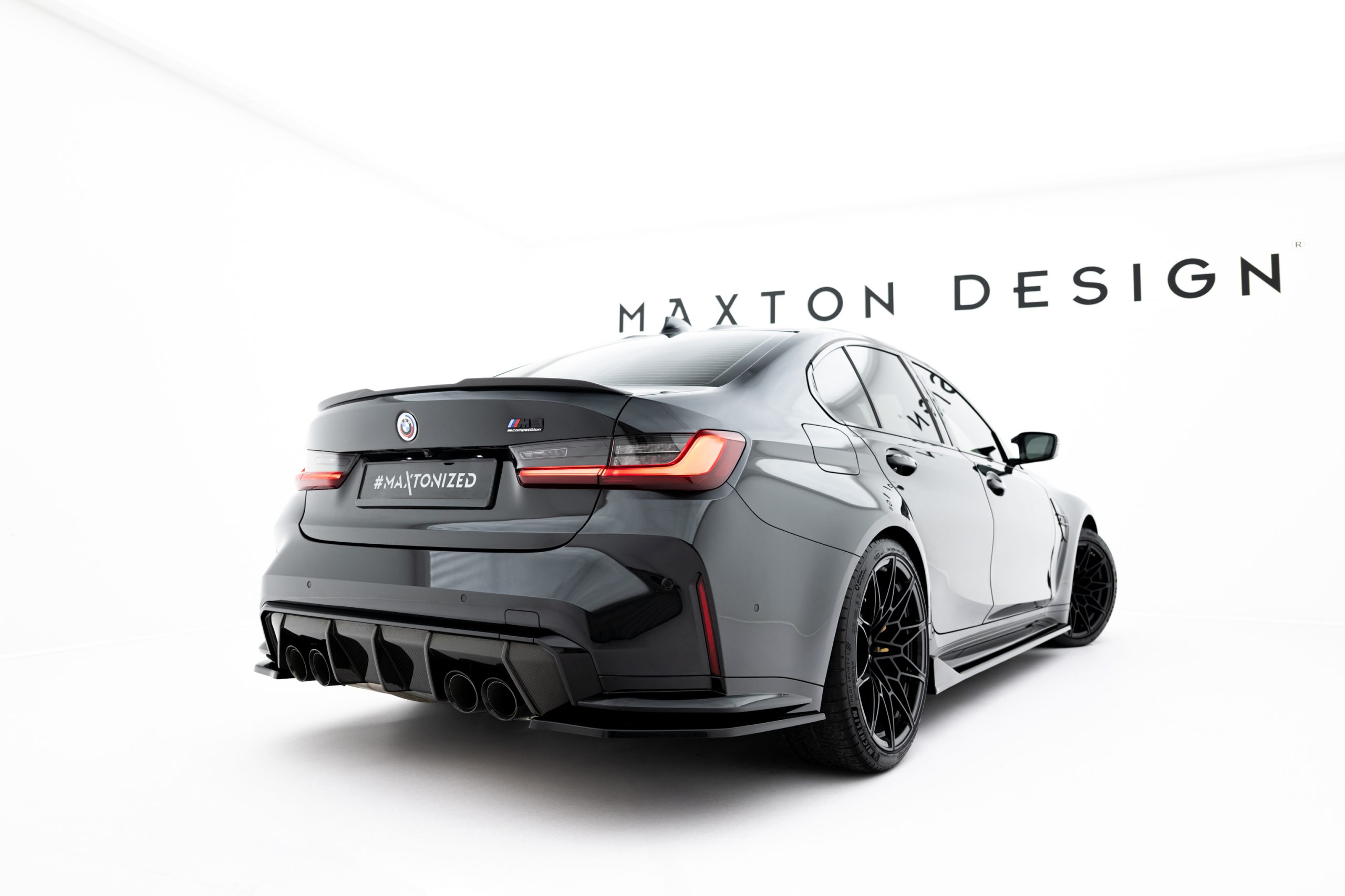 Bakre Flaps V.3 BMW M3 Sedan / Touring G80 / G81 - Bilde 3
