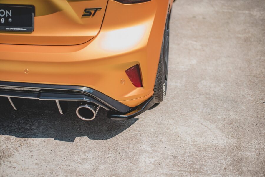 Bakre Flaps V.3 (Med splitter V.2) Ford Focus Hatchback ST Mk4 – bilde 4 av 10