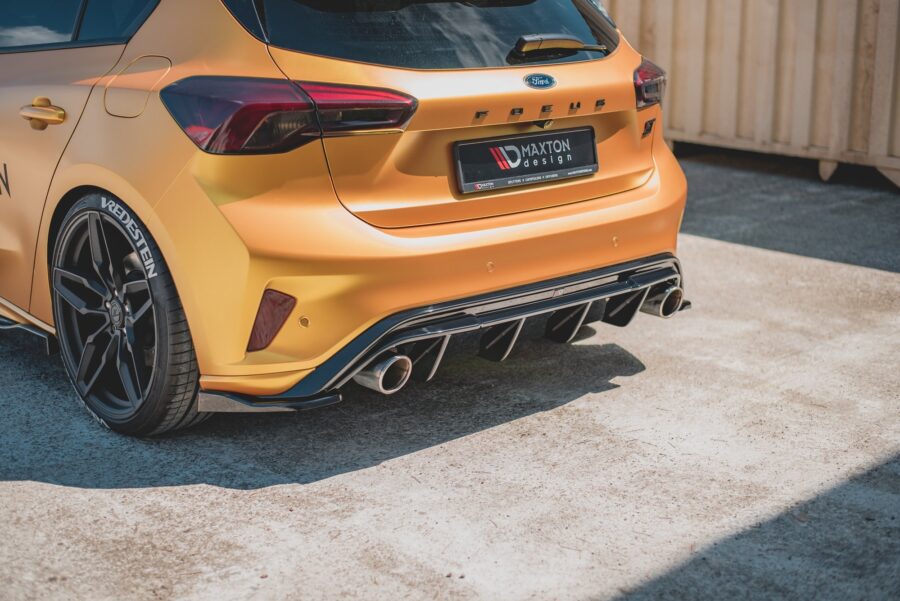 Bakre Flaps V.3 (Med splitter V.2) Ford Focus Hatchback ST Mk4 – bilde 6 av 10