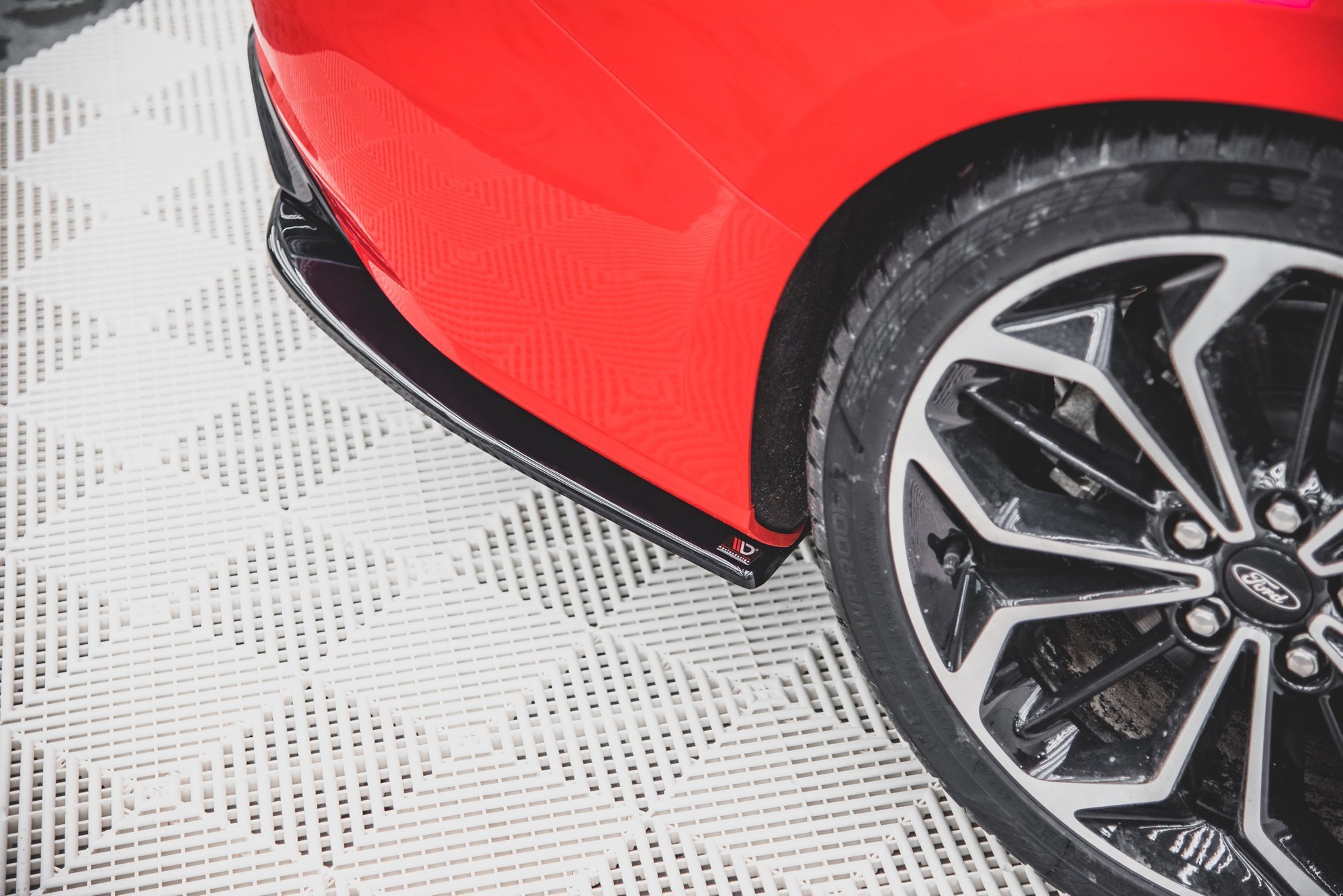 Bakre Flaps V.3 (Med splitter V.1) Ford Focus ST-Line Estate Mk4 - Bilde 3