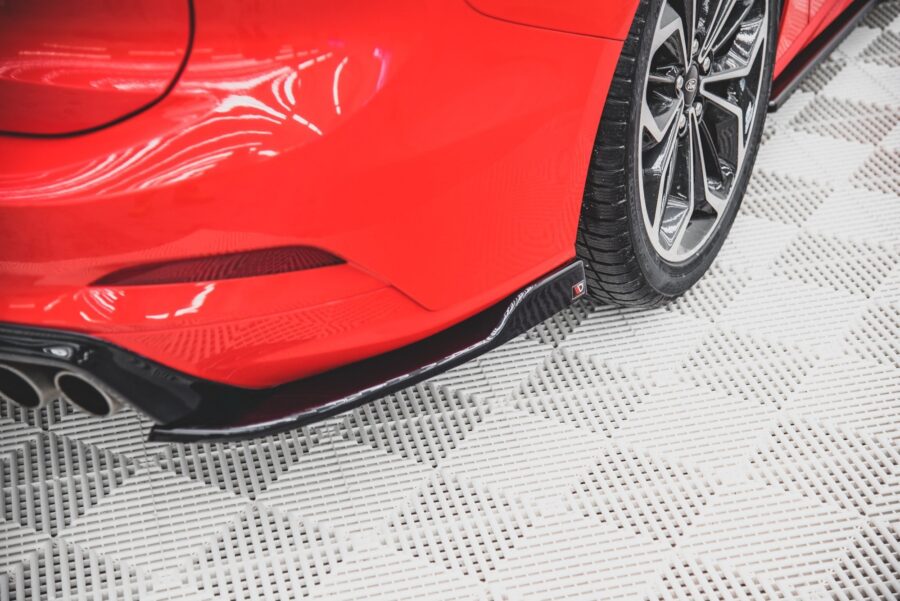 Bakre Flaps V.4 (Med splitter V.1) Ford Focus ST-Line Estate Mk4 – bilde 1 av 5