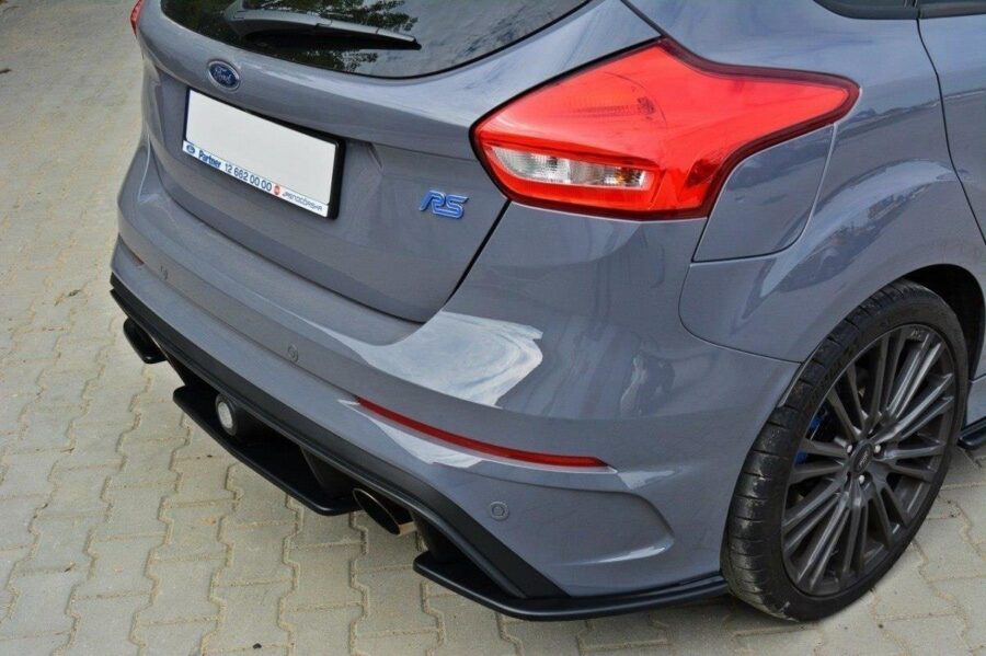 Diffuser Ford Focus RS Mk3 – bilde 1 av 3