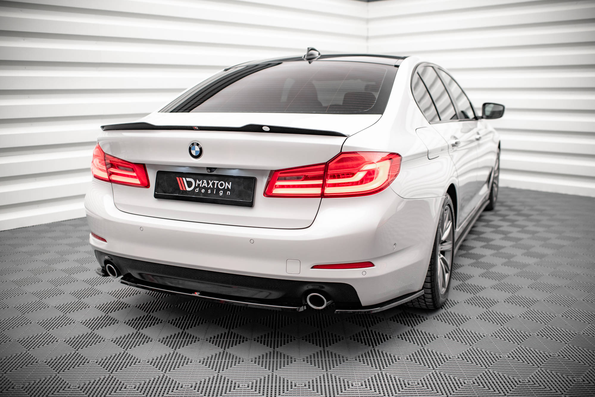 Diffuser BMW 5 Sedan G30
