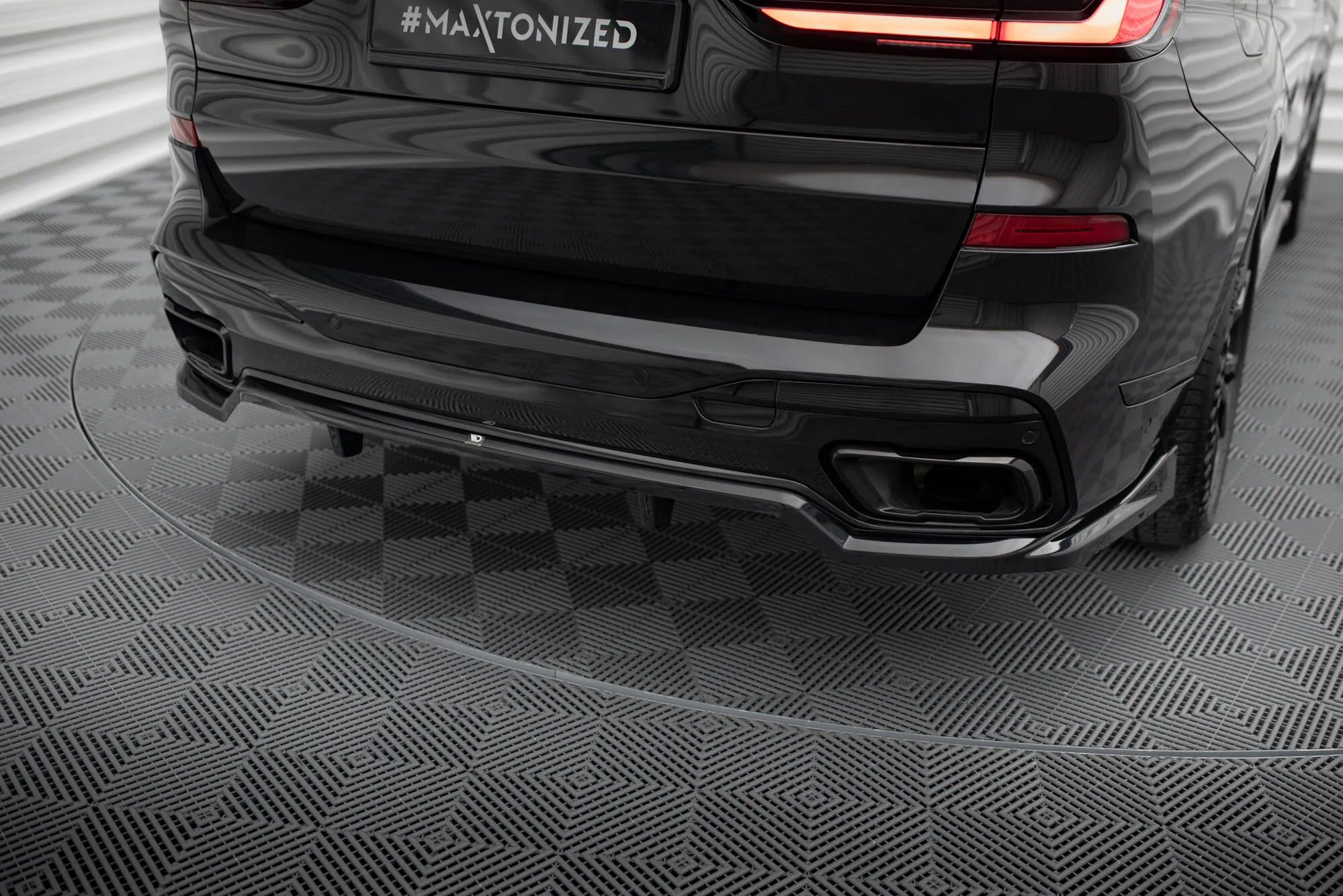 Diffuser BMW X7 M-Pack G07 Facelift - Bilde 6