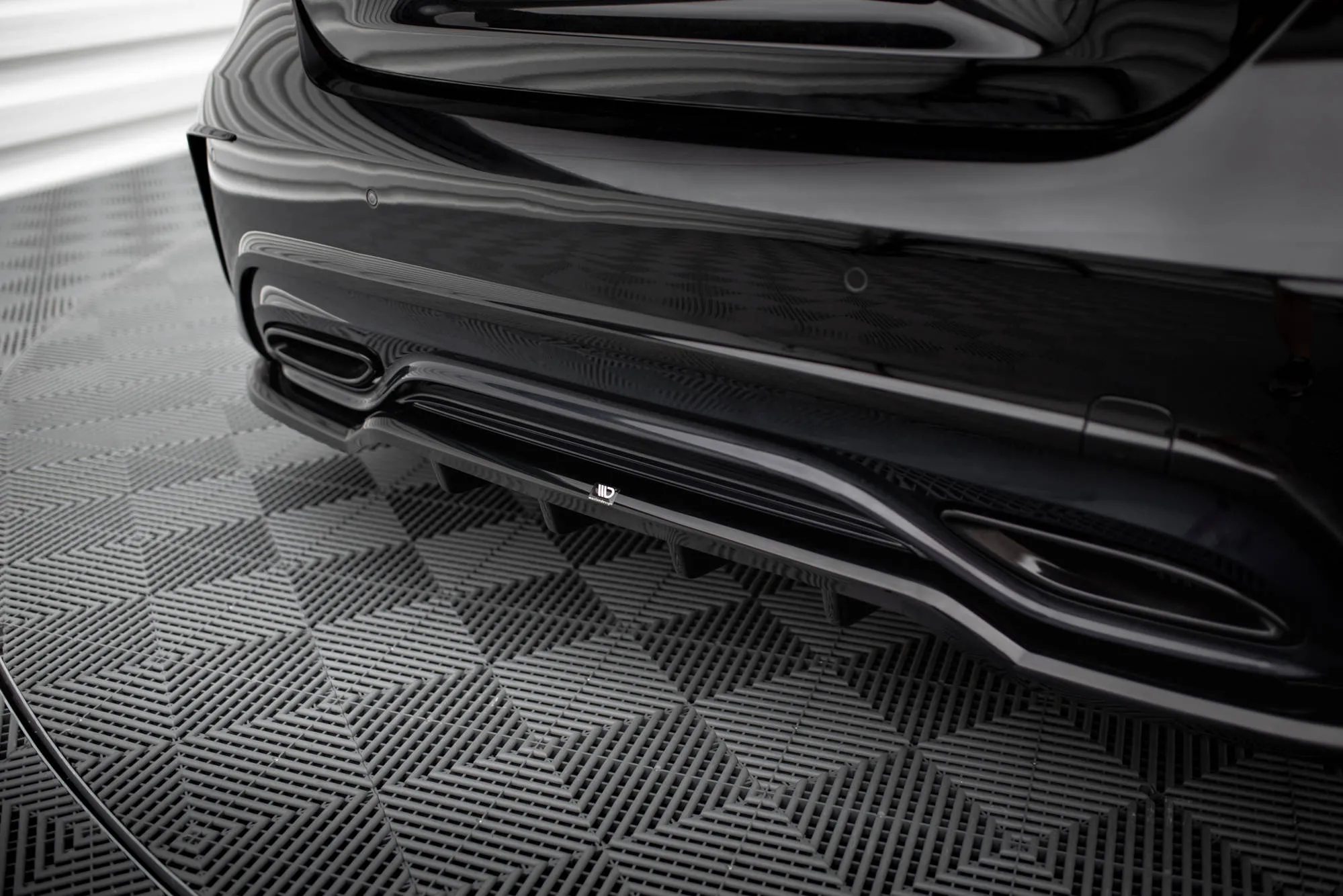 Diffuser Mercedes-Benz A AMG-Line W176 Facelif - Bilde 4