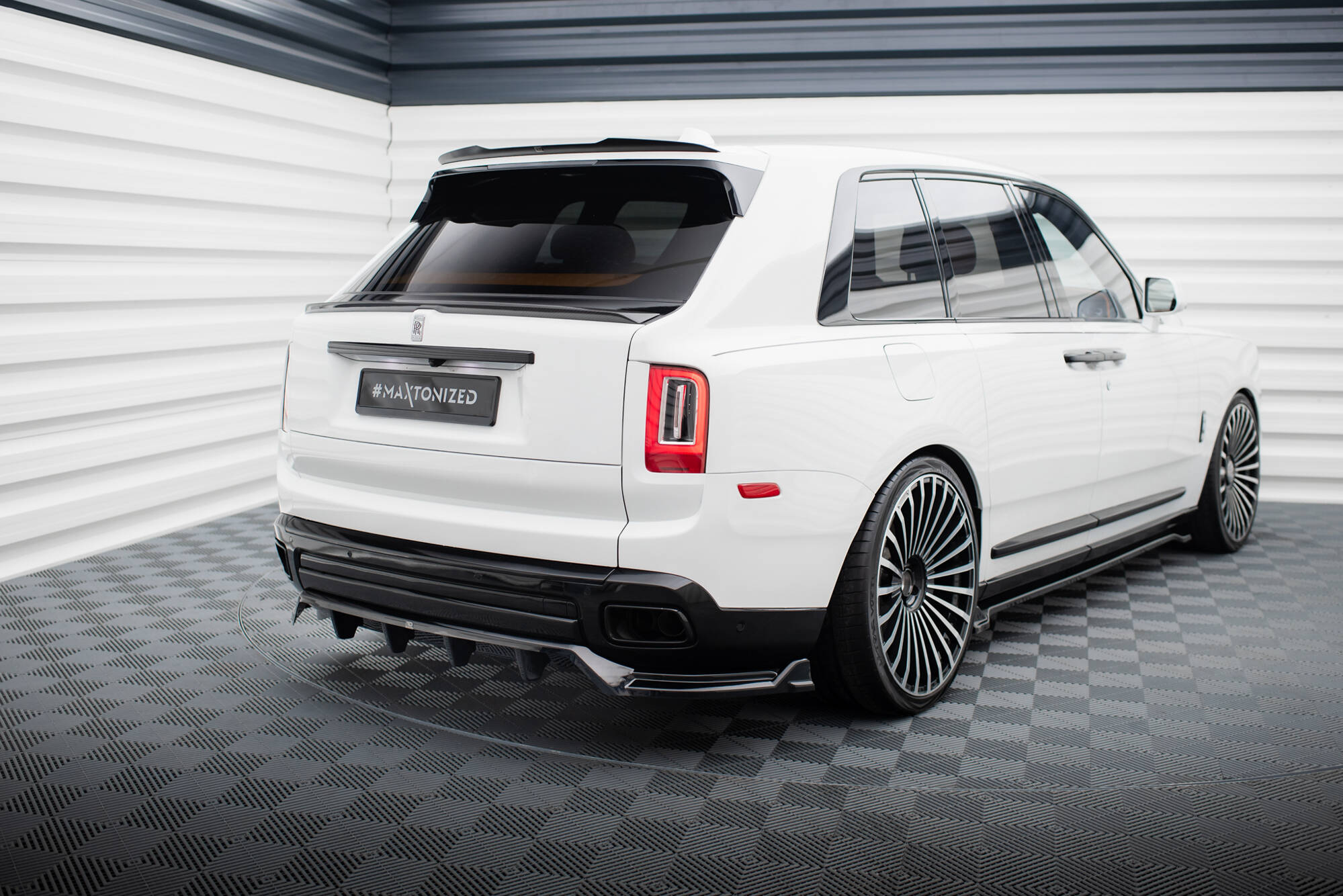 Diffuser Rolls Royce Cullinan - Bilde 5