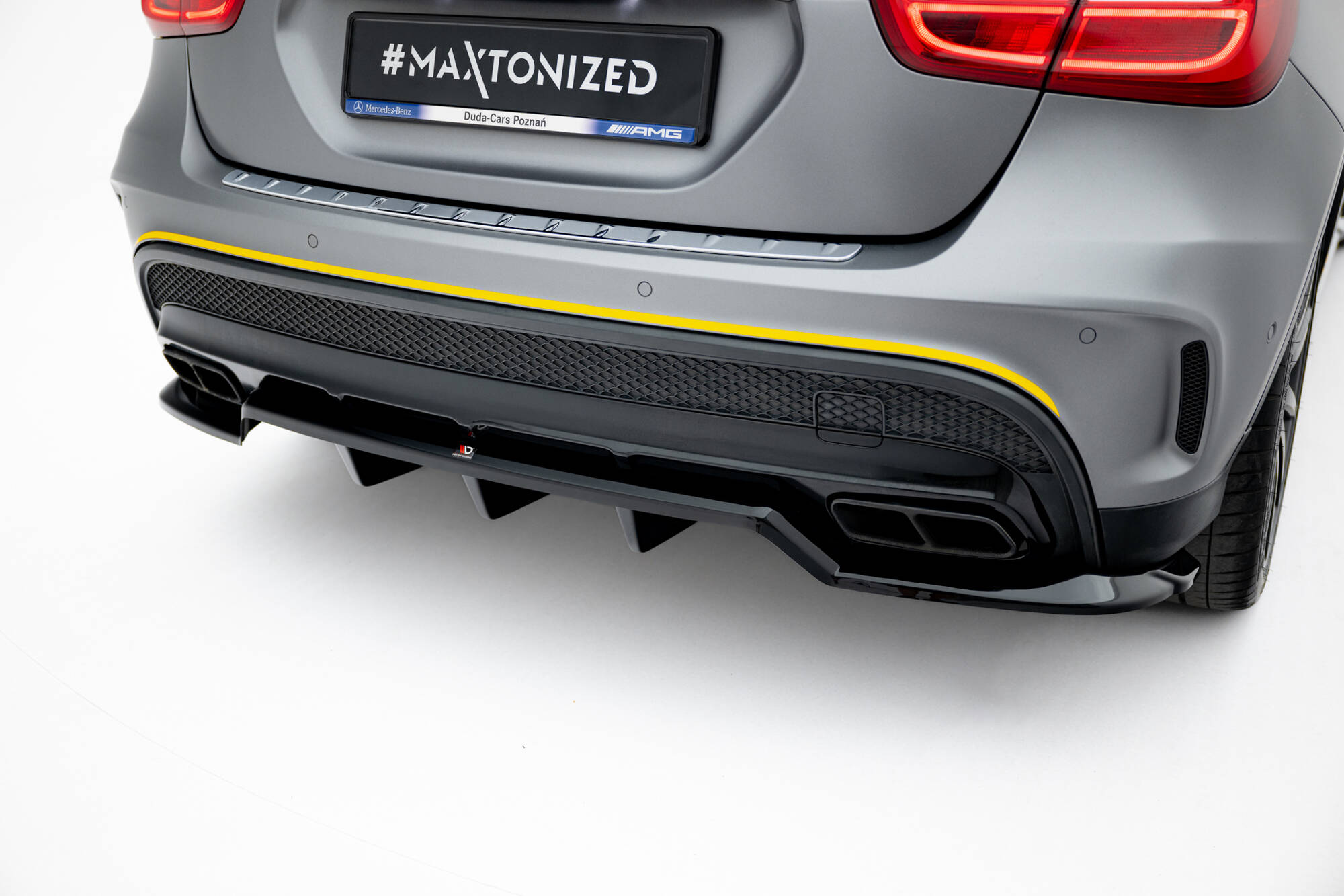 Diffuser V.2 Mercedes-Benz GLA 45 AMG X156