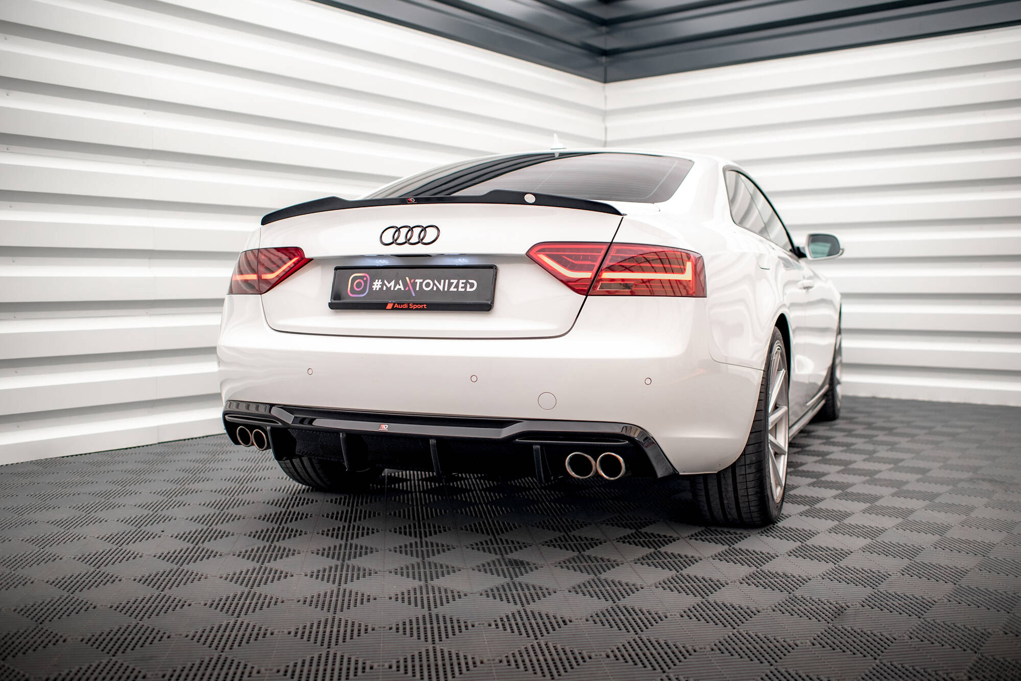 Diffuser Audi A5 8T Facelift - Bilde 2