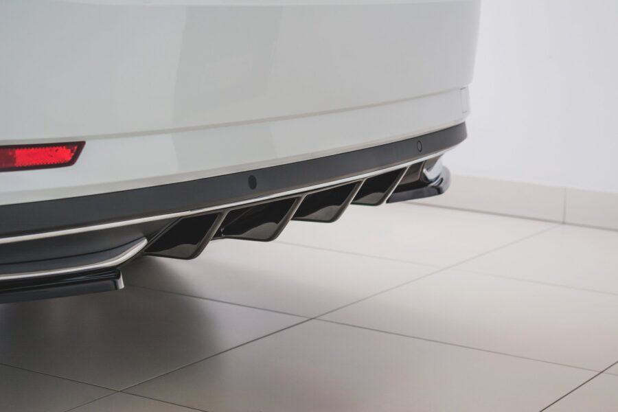 Diffuser Skoda Superb Liftback / Combi Mk3 FL – bilde 3 av 7
