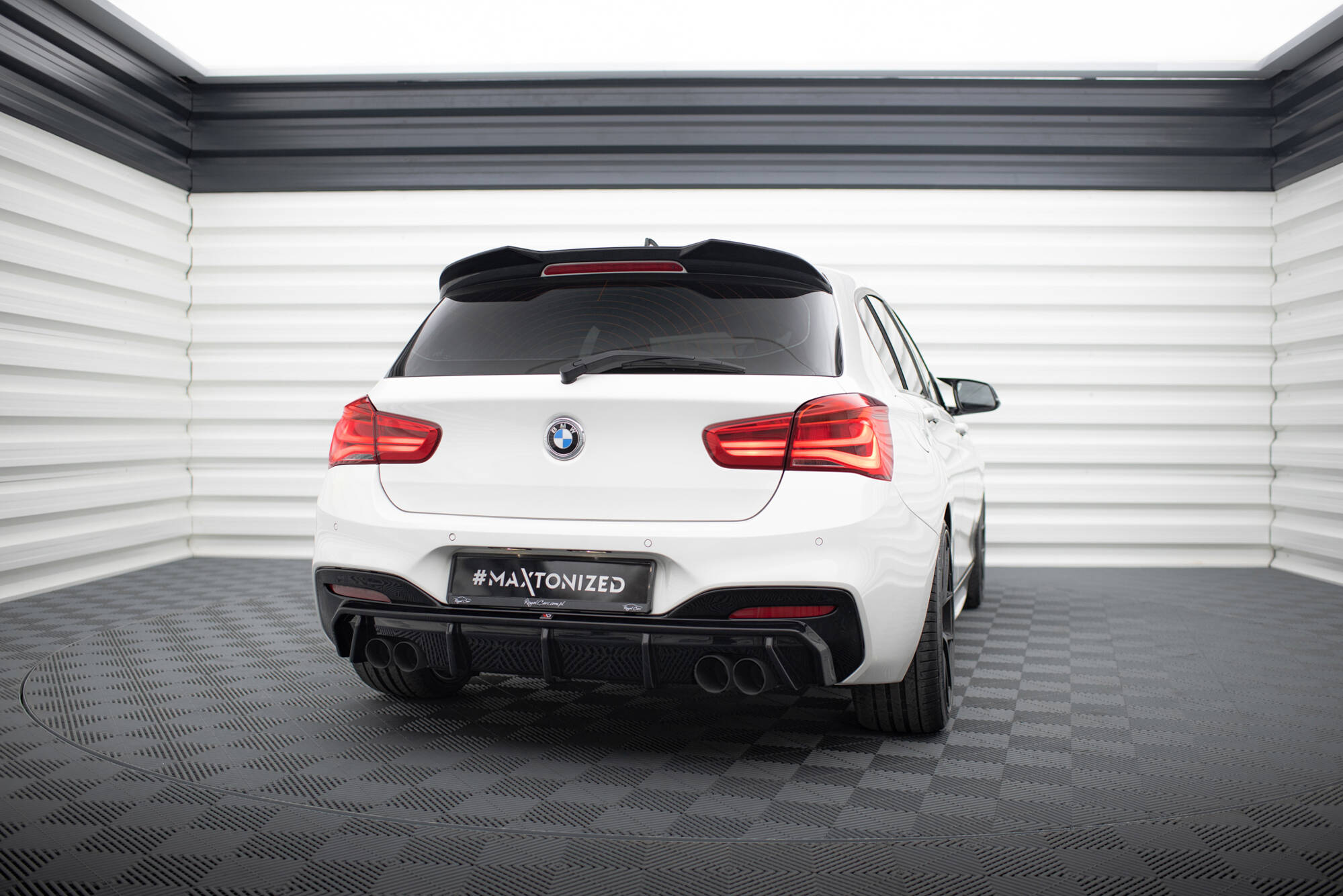 Diffuser V.3 BMW 1 M-Pack / M140i F20 Facelift