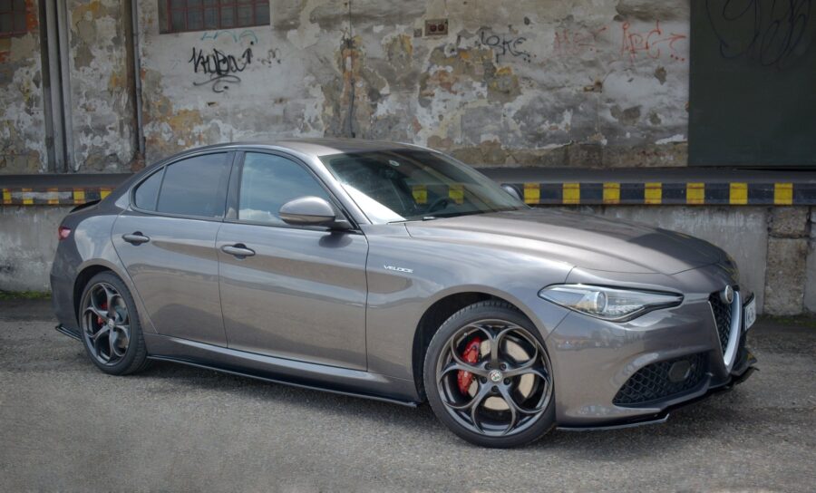 Sideskjørt Alfa Romeo Giulia Veloce – bilde 1 av 6