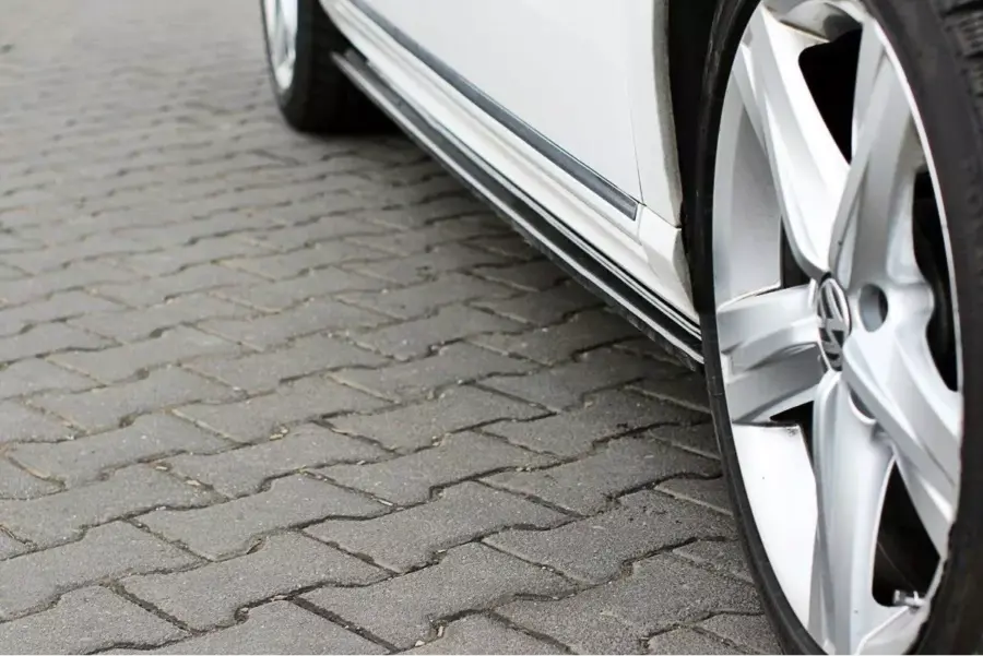 Sideskjørt Volkswagen Passat R-Line B7 – bilde 3 av 6