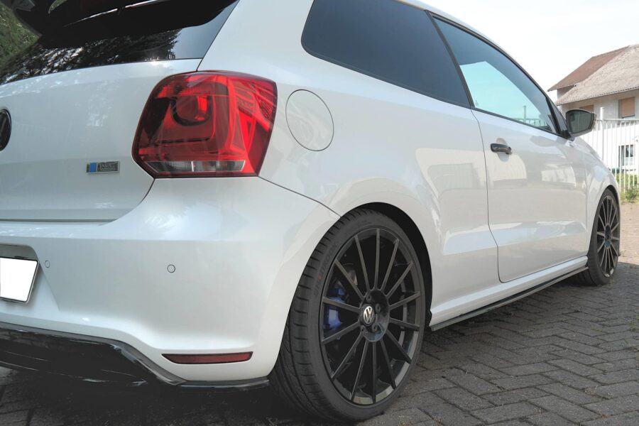 Sideskjørt Volkswagen Polo WRC Mk5 – bilde 2 av 5
