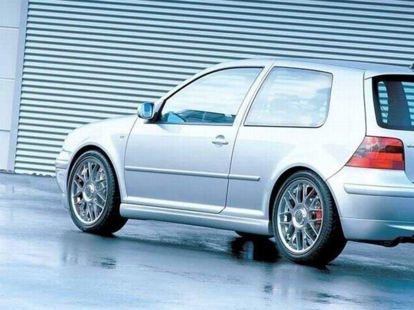 Sideskjørt VW Golf 4 25'th Anniversary Look