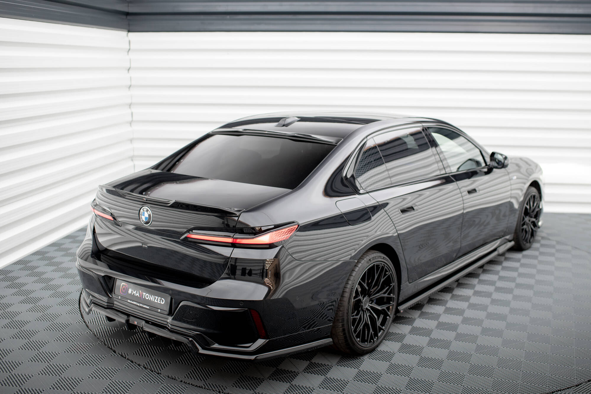 Splittersett BMW 740d M-Pack G70 - Bilde 18