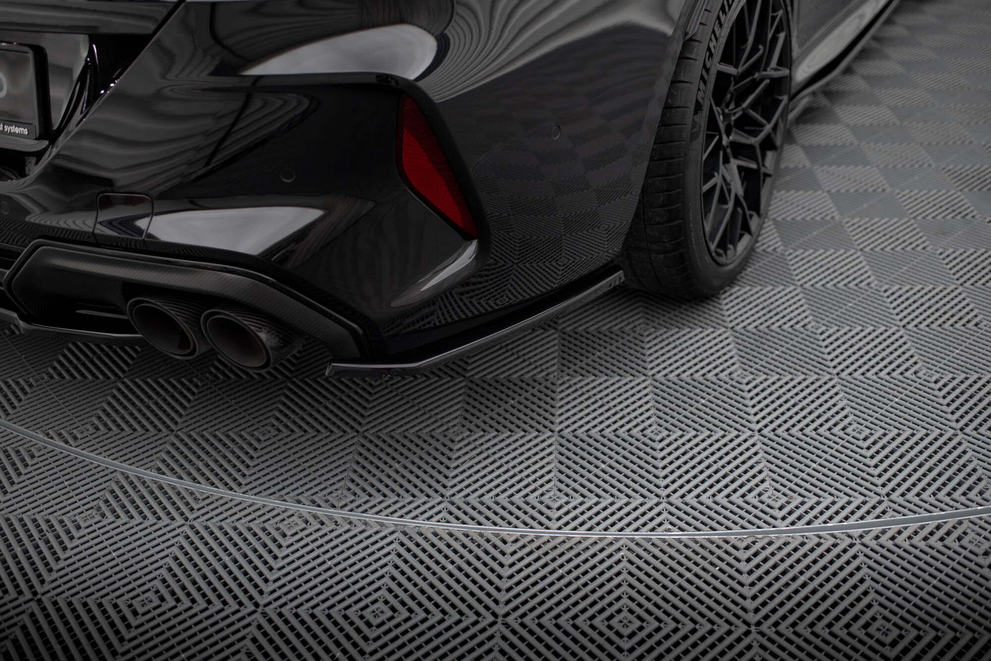 Splittersett BMW M8 Gran Coupe F93 - Bilde 9